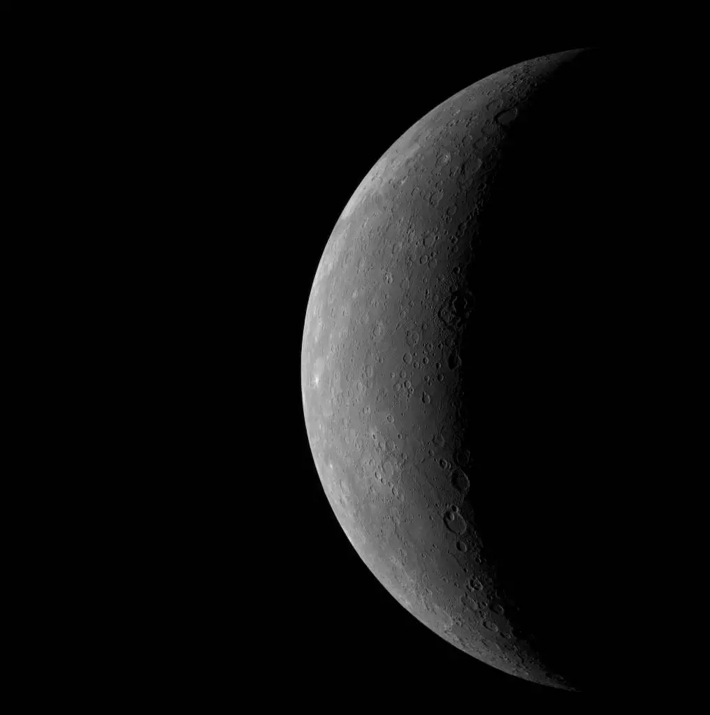 A picture of the planet Mercury 